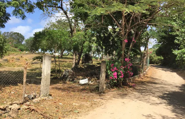 Plot-entrance.jpg