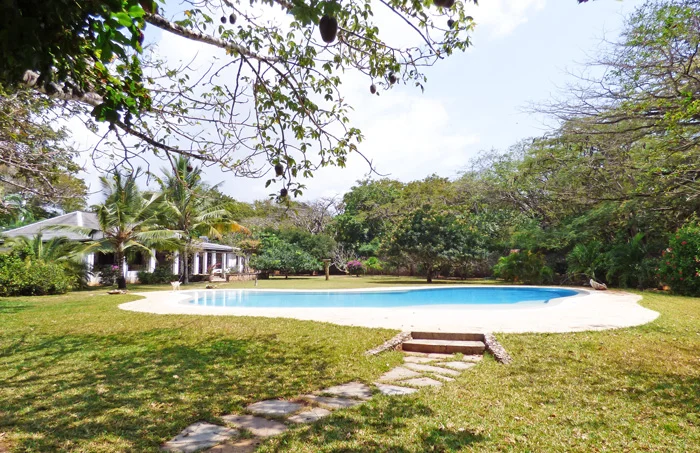 KSB-pool-house.jpg