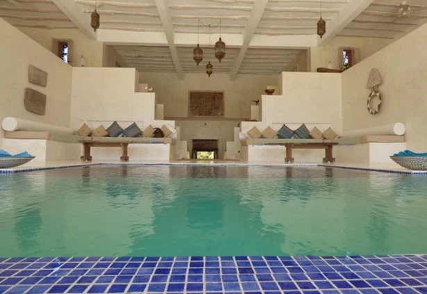 AL-upper-pool.jpg
