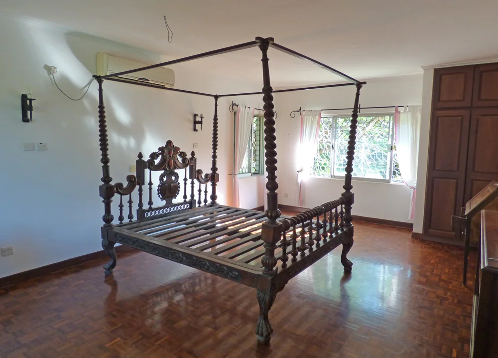 KA02-bed1.jpg