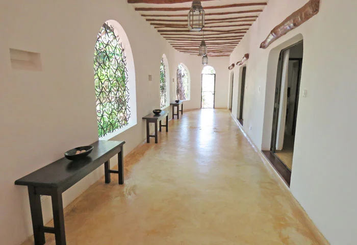 Arc-corridor.jpg