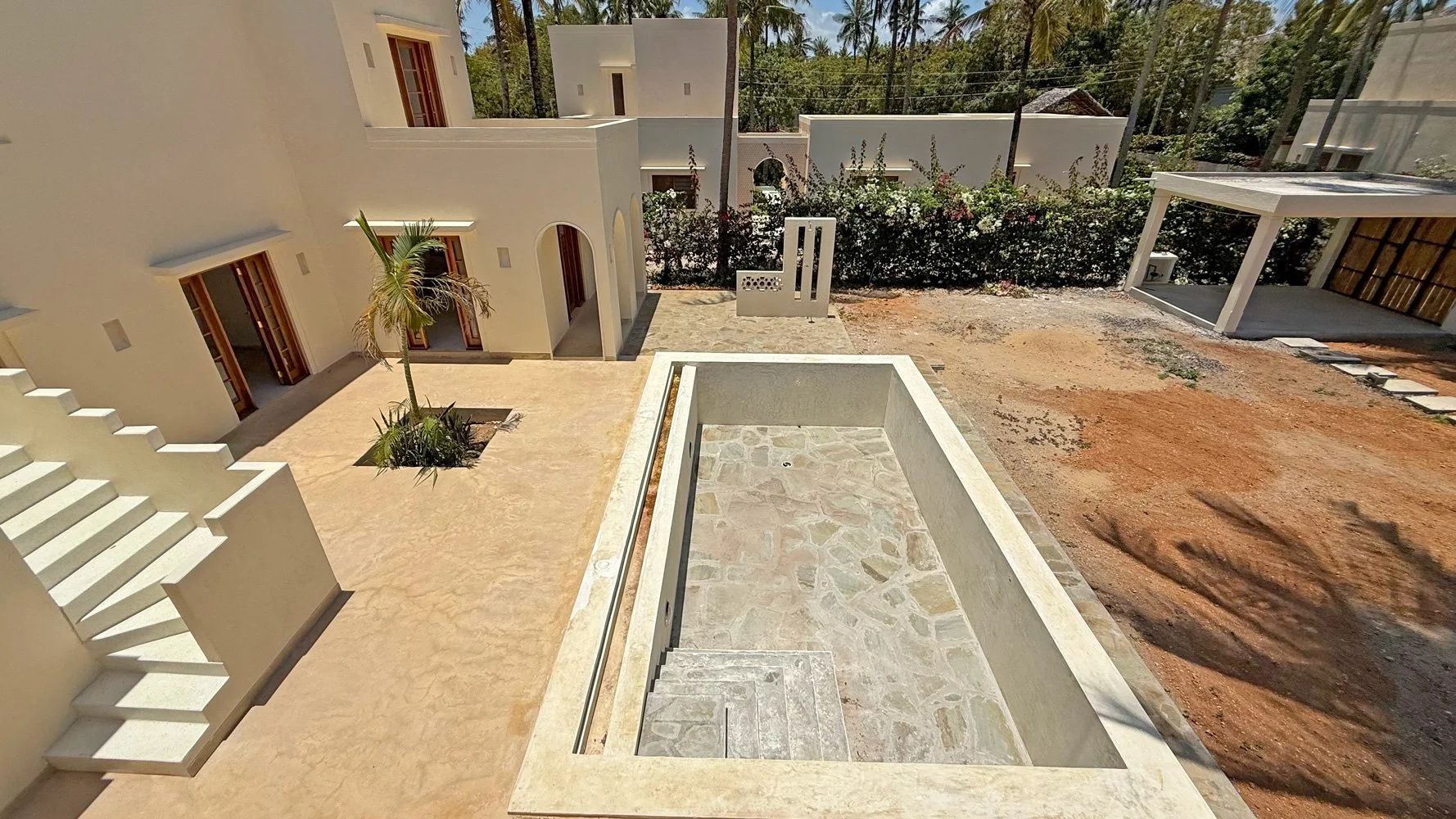 MFSA02-down-to-pool.jpg