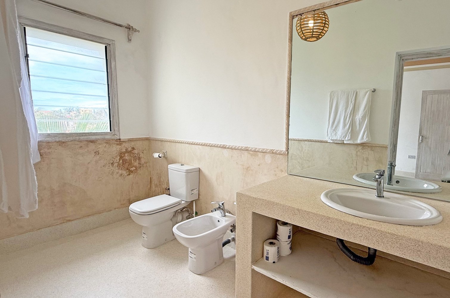 BPRV03-bath1.jpg