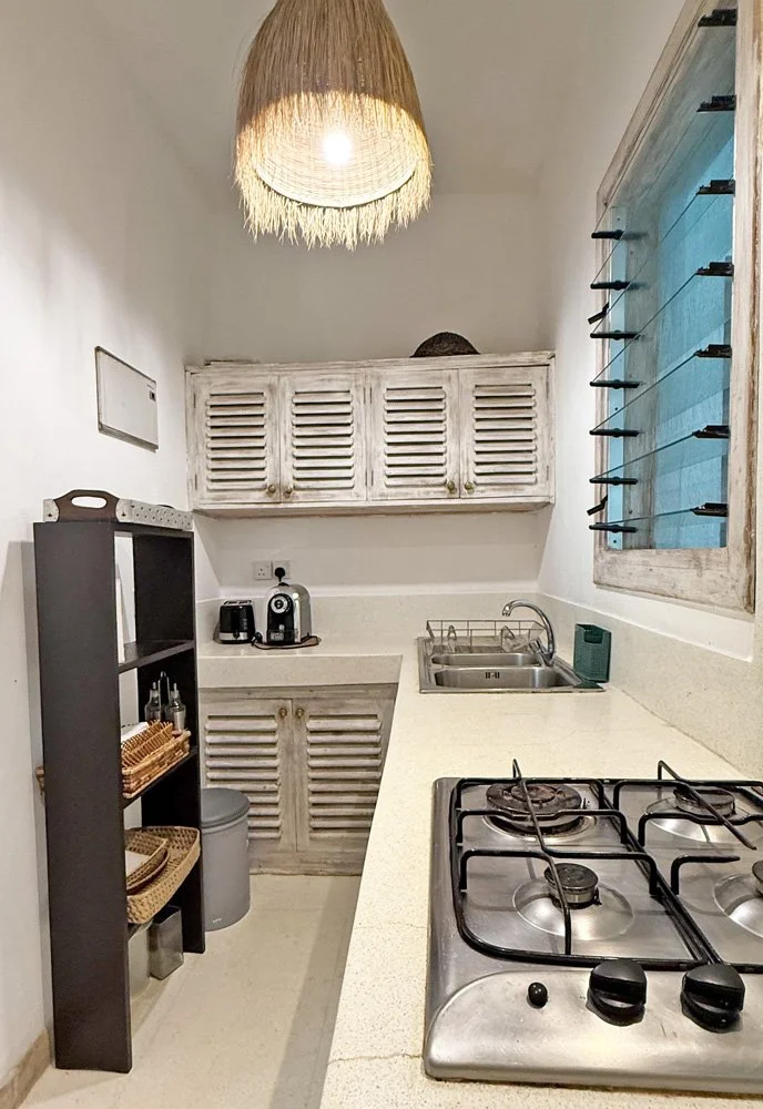 BAMC02-kitchen2.jpg