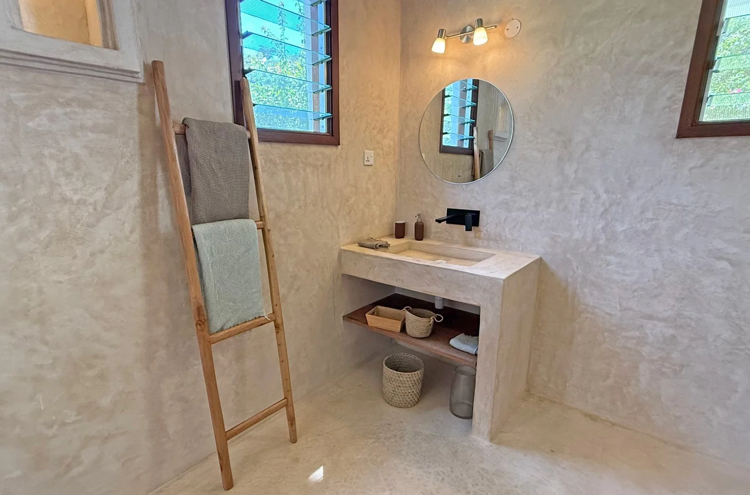 MFDJ04-bath4.jpg
