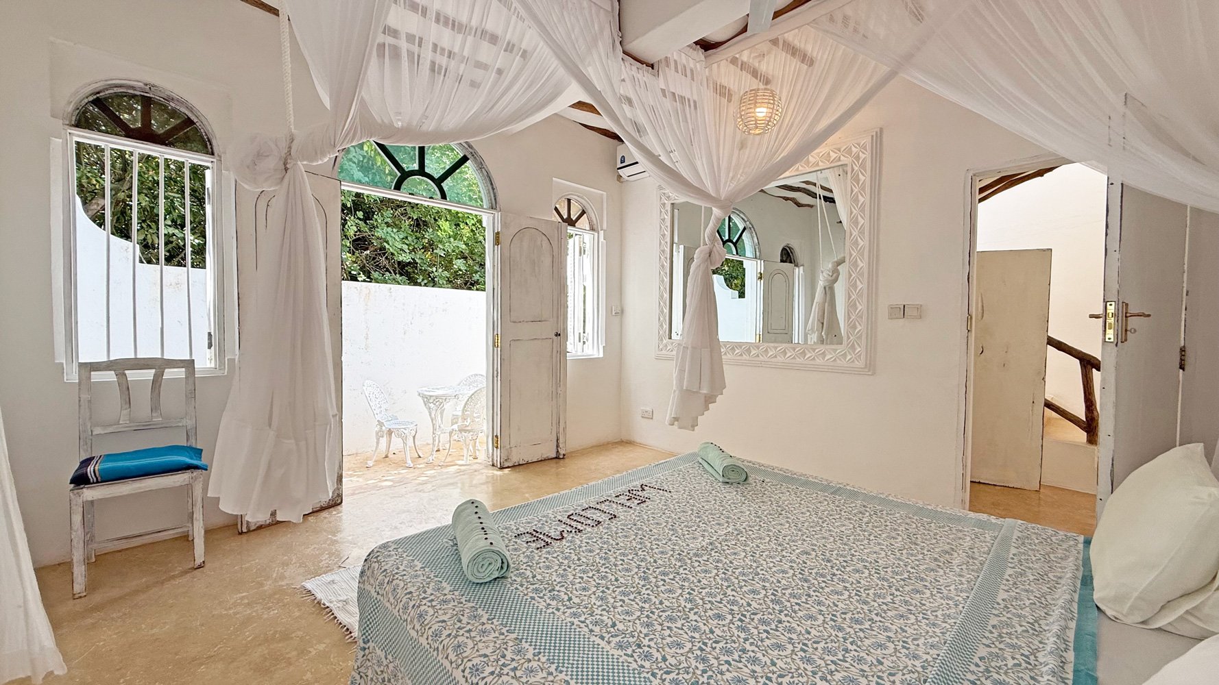 Bao-bed1a.jpg