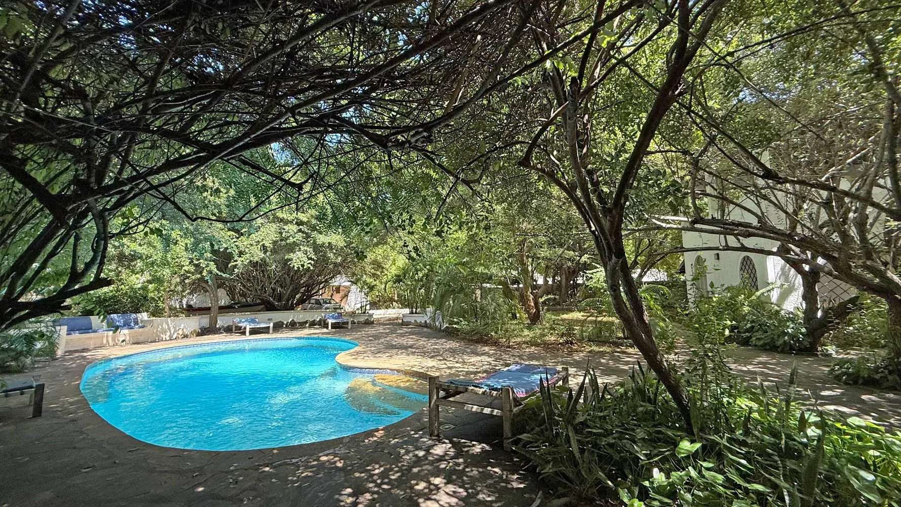WH-garden-pool.jpg
