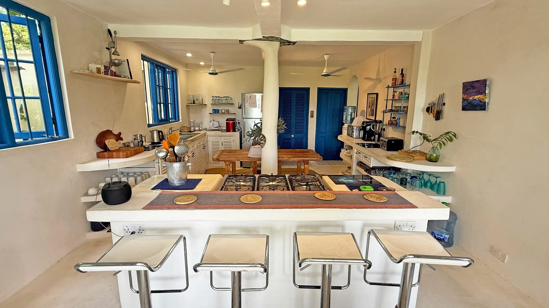 CR-kitchen2.jpg