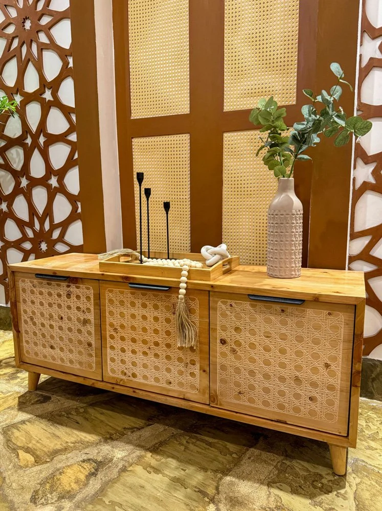 DH-cabinet.jpg