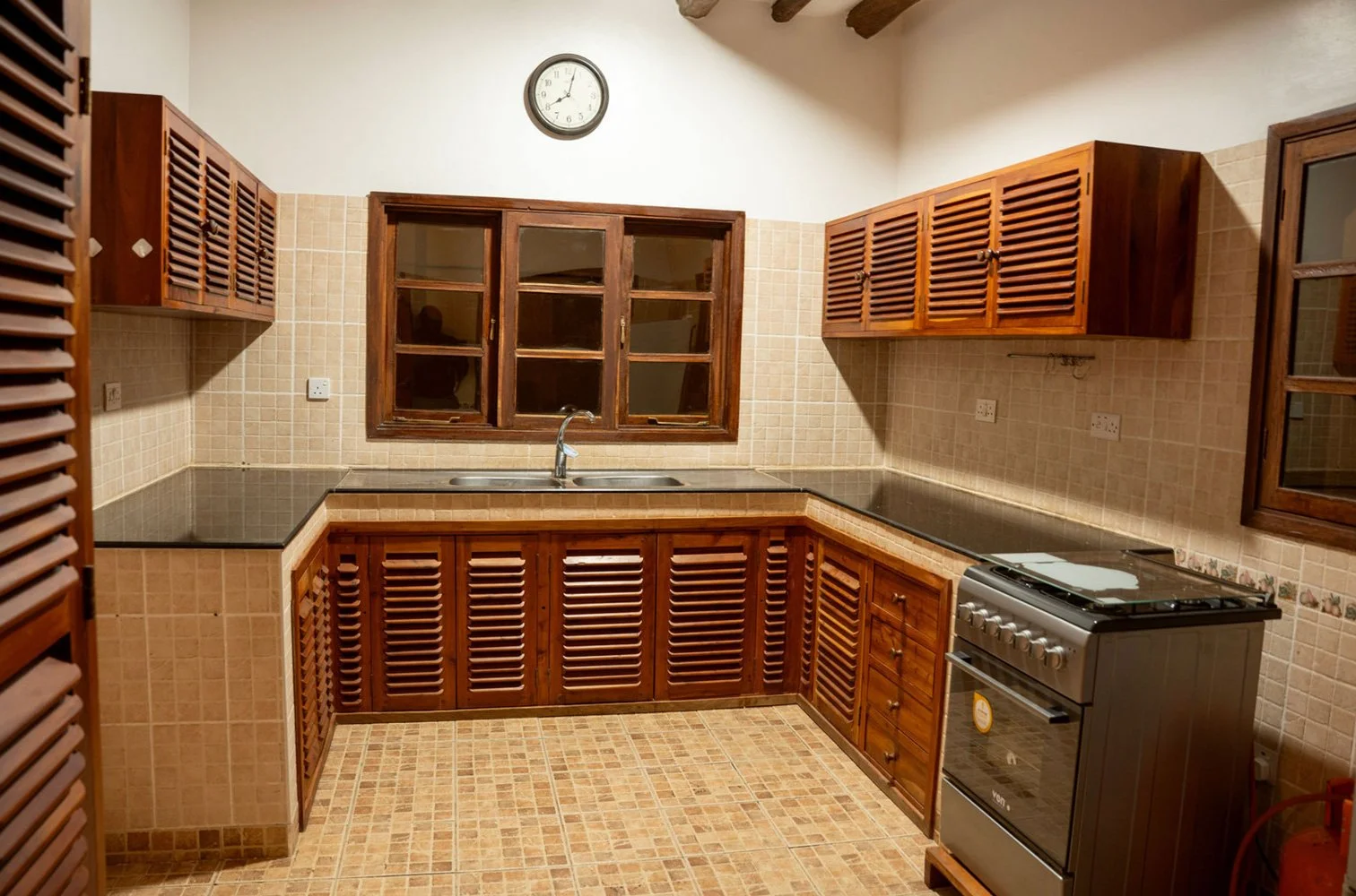 DH-kitchen.jpg