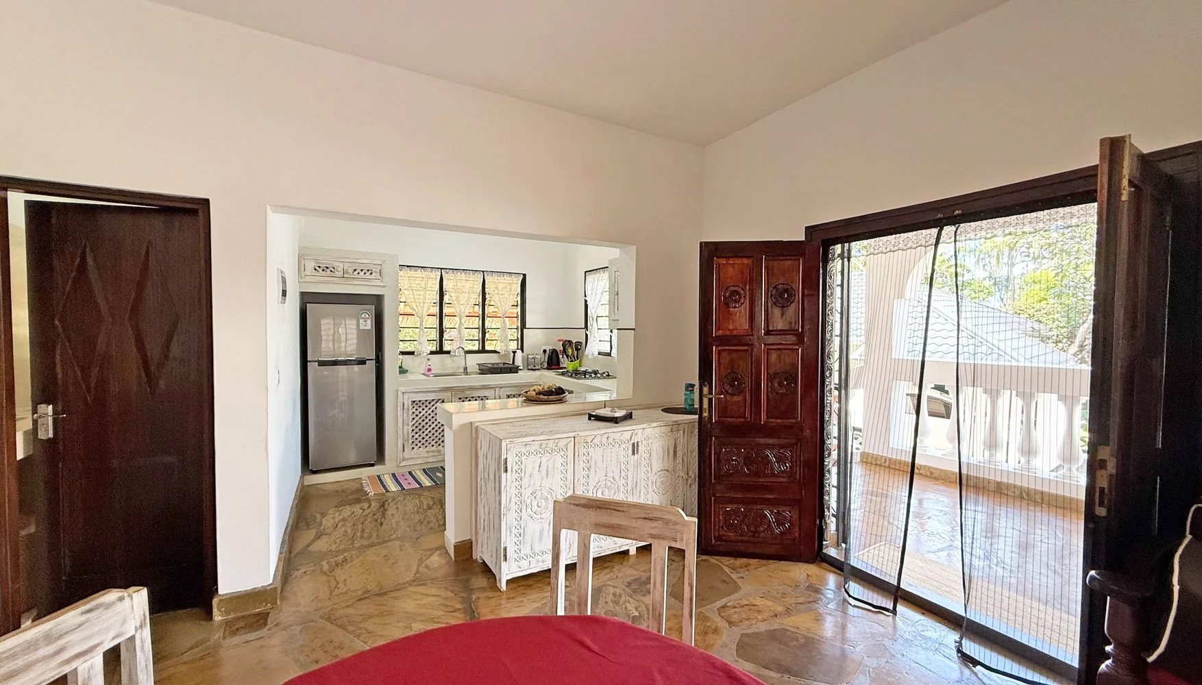 VBP04-kitchen.jpg