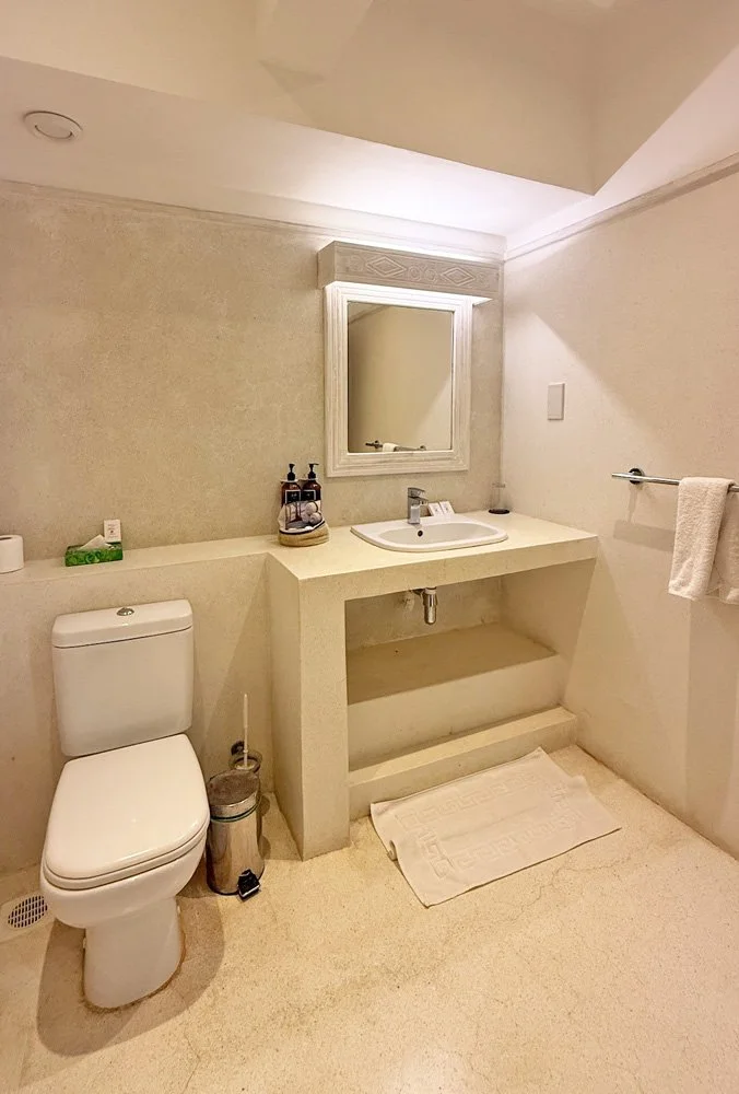 BMP12-bath2a.jpg