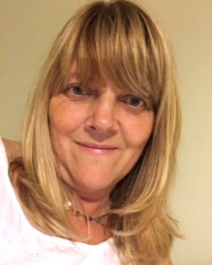 Elaine Cooke Profile.jpg
