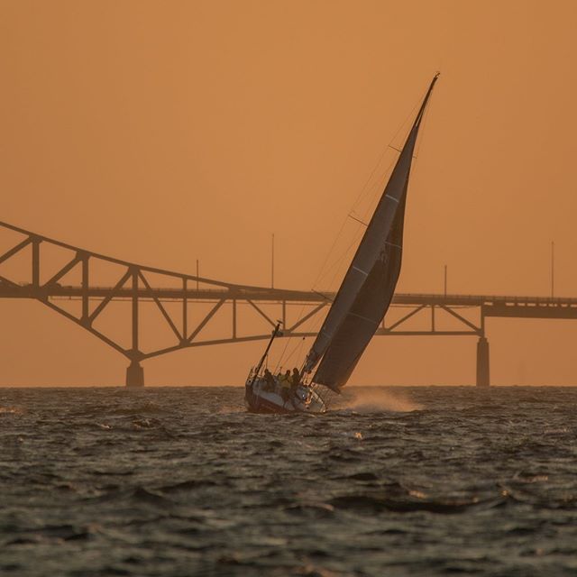 @greatsouthbayimages with an awesome pic from last nights race #sbccracing #sbccsail #greatsouthbay #sailgreatsouthbay #longislandsailing #sailgrammers #southbaycruisingclub #cruisingoutpost