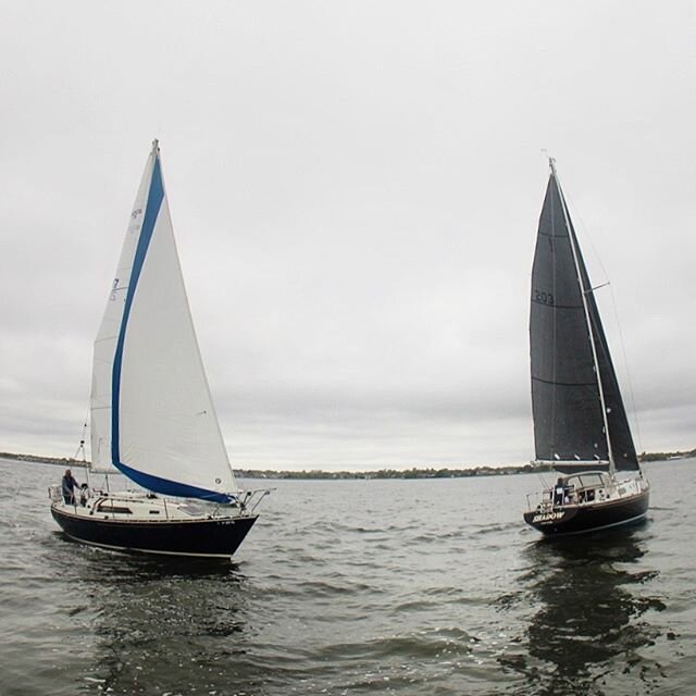 The annual Creepstakes singlehanded regatta had 5 boats race in very light conditions. S/V Shadow and S/V Derailed pictured here before the start #sbccracing #sbccsail #southbaycruisingclub #longislandsailing #sailgreatsouthbay #sailgrammers