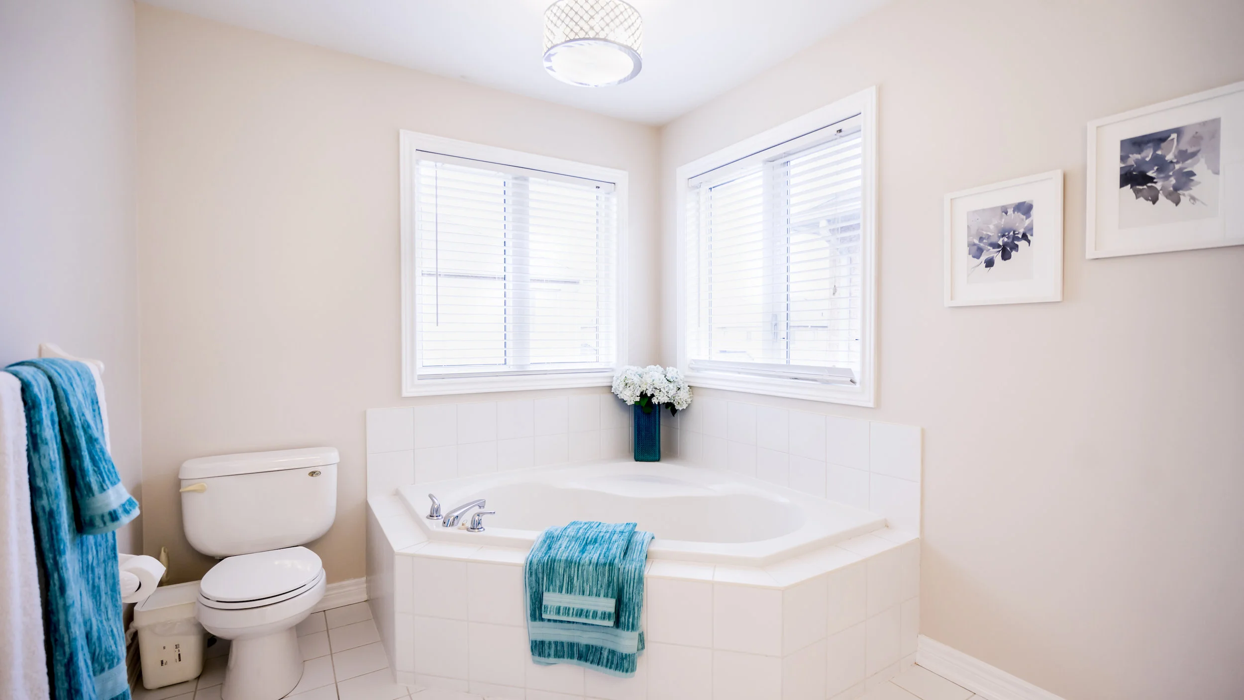 #16 - Ensuite - Lealinds-75.jpg