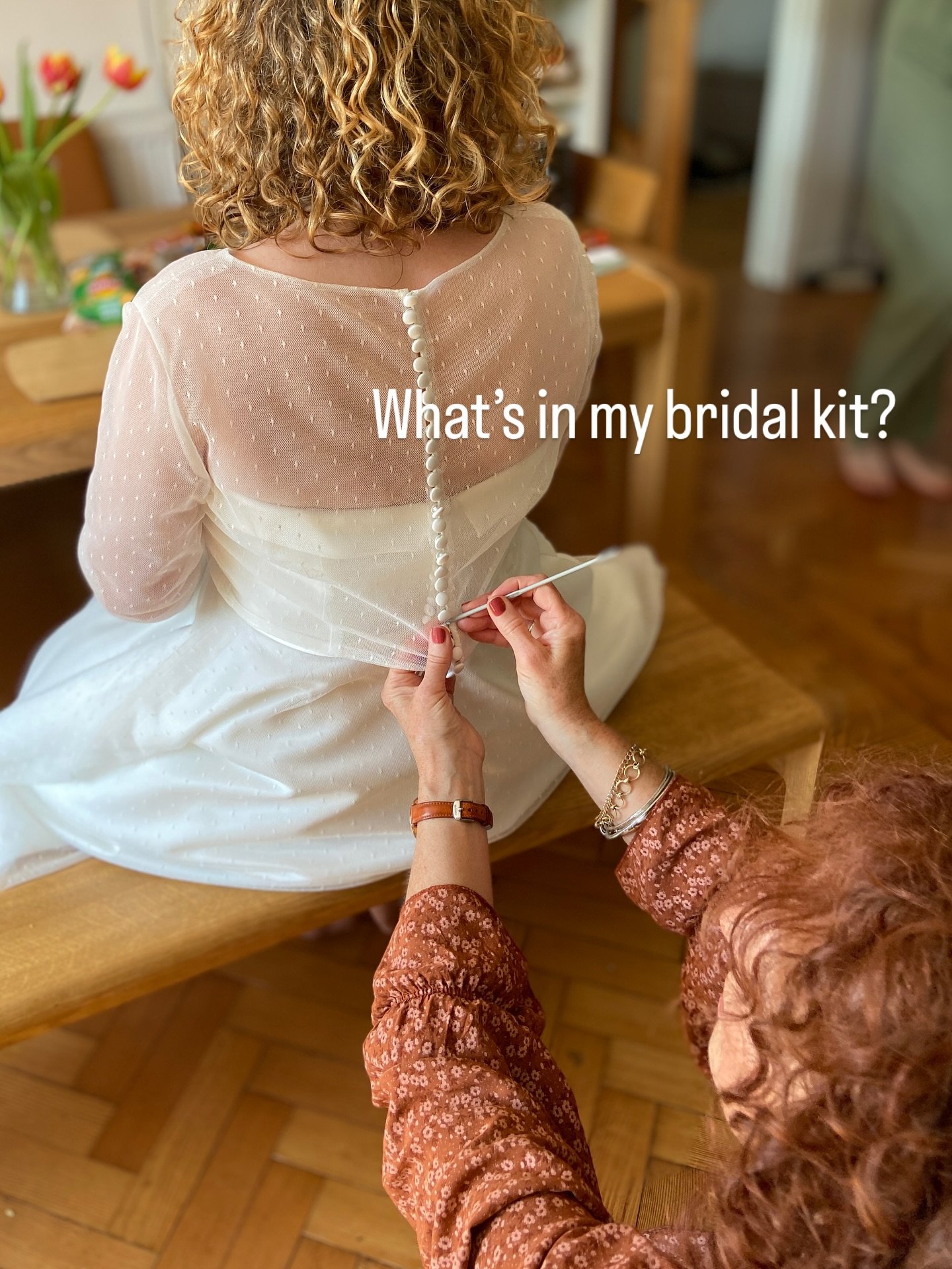 What&rsquo;s in My Bridal Kit? More Than Just Hairpins!

When I arrive on your wedding morning, I&rsquo;m not just your hairstylist &mdash; I&rsquo;m your calm, capable right hand. Yes, I&rsquo;ll be creating your dream bridal hair, but I also come a