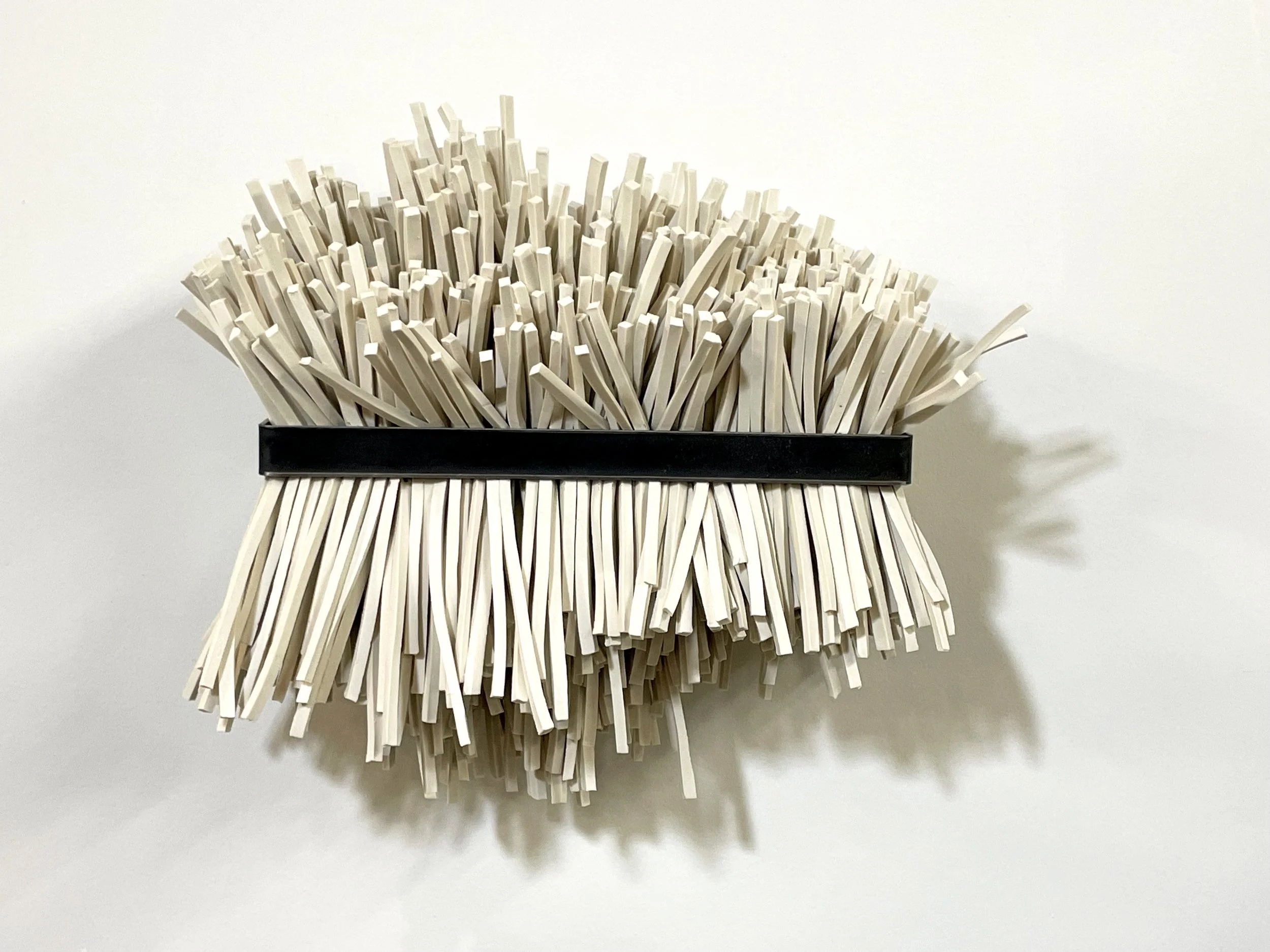   Horizon (day) , porcelain and steel 