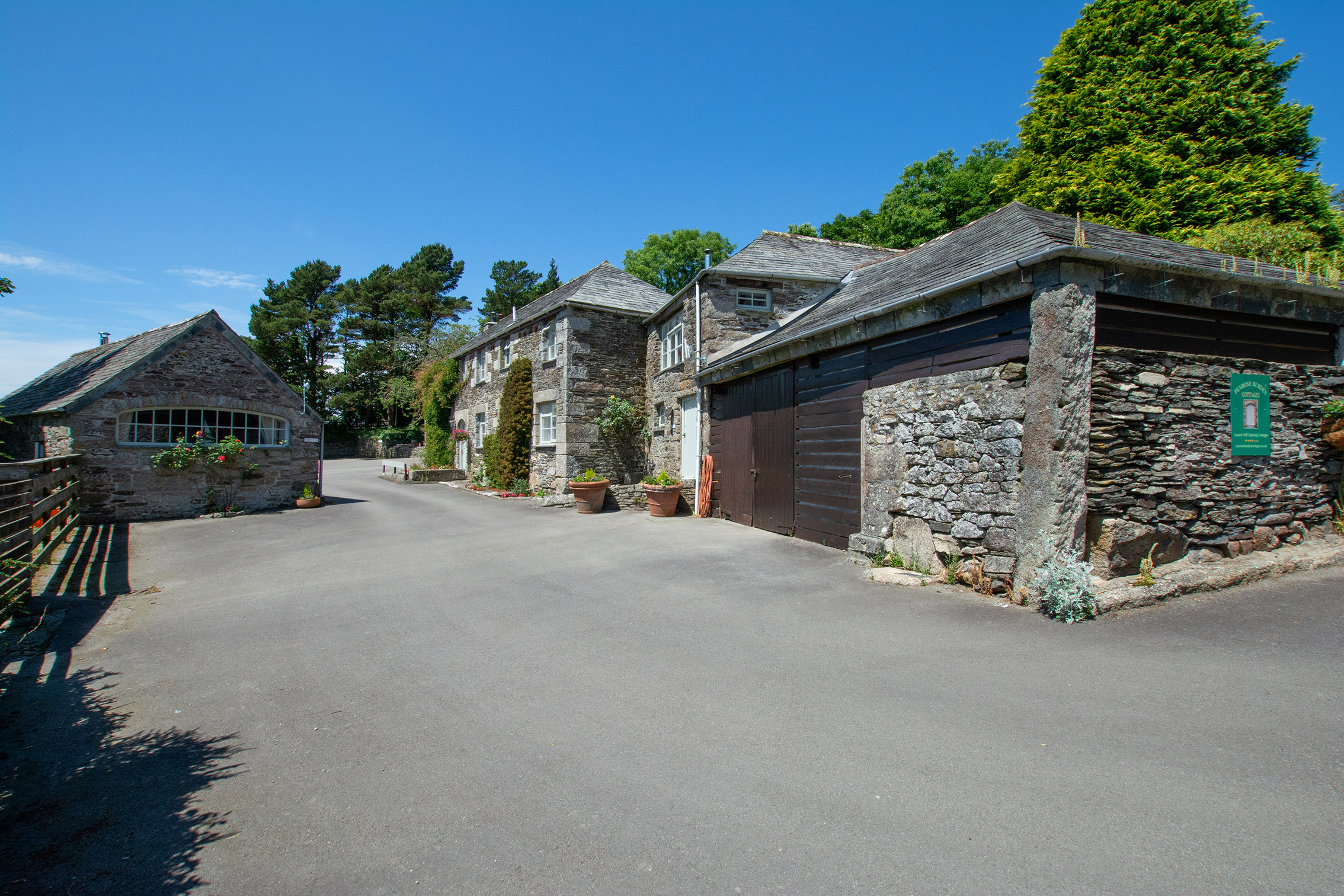 The entrance to Penrose Burden luxury self catering converted barn holiday cottages in North Cornwall 07.jpg