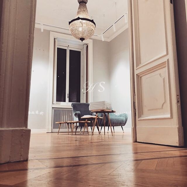 Office in rent &bull;
&bull;
&bull;
&bull;
&bull;
HS #new #office #rent #homestyle  #interiordesign #officedesign #interior #officedecor #contemporary #housedesign #details #luxurylifestyle  #architecturephotography #architecture #business #Milan #th