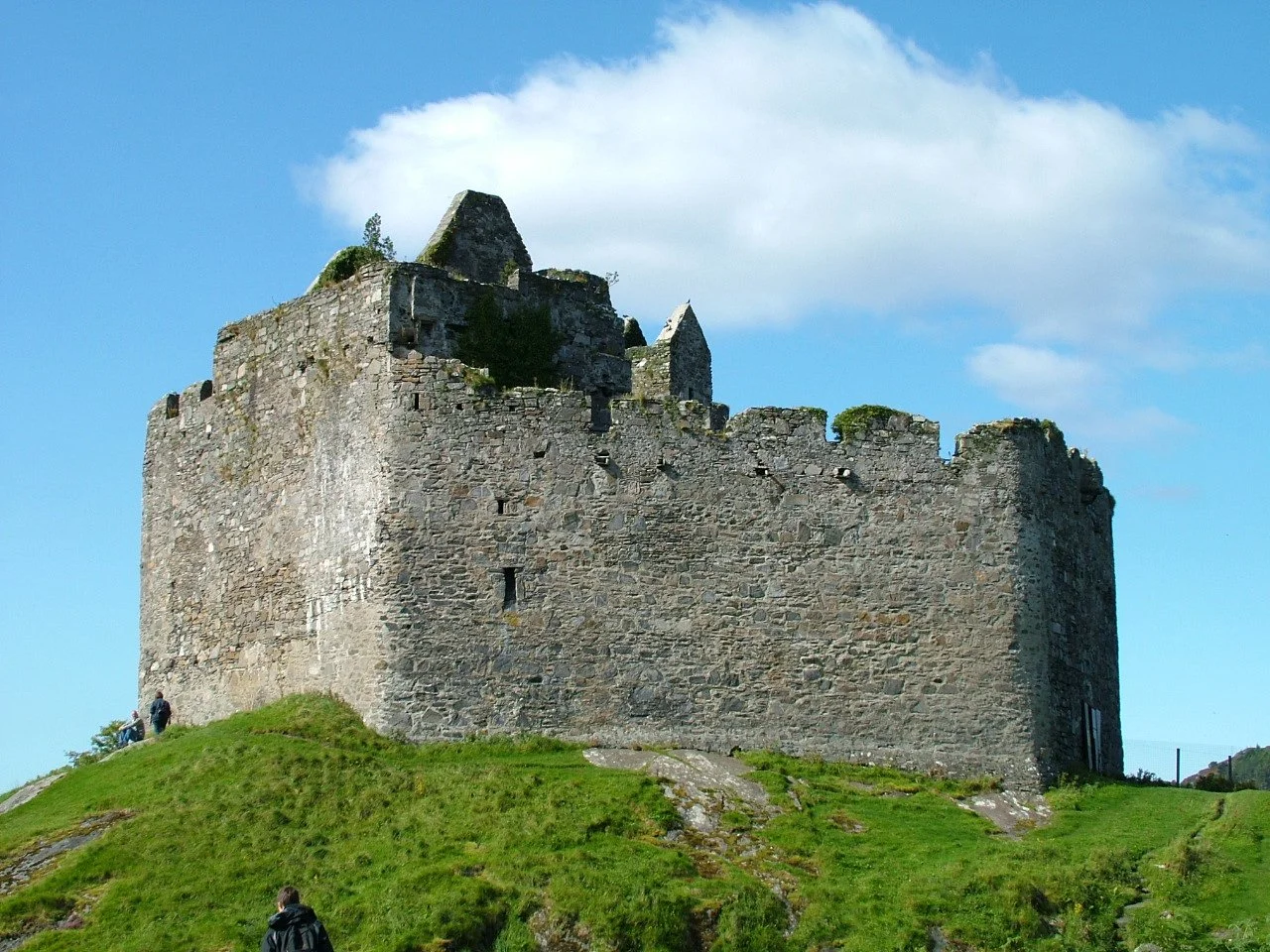 Castle Tioram 016.JPG