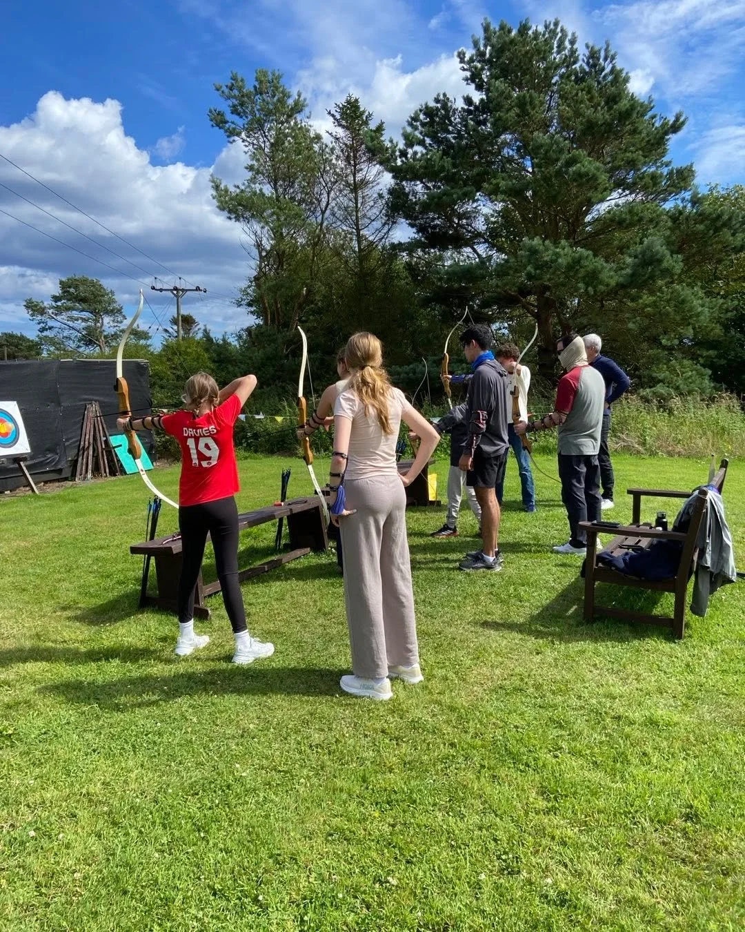 Top company from Panama today. Archery &amp; Falconry🦅🏹