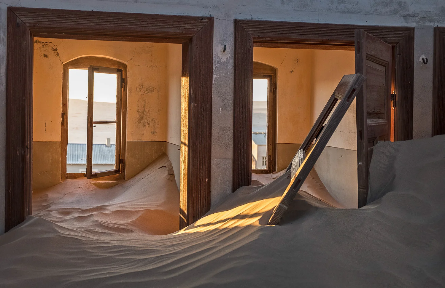 Interior dunes