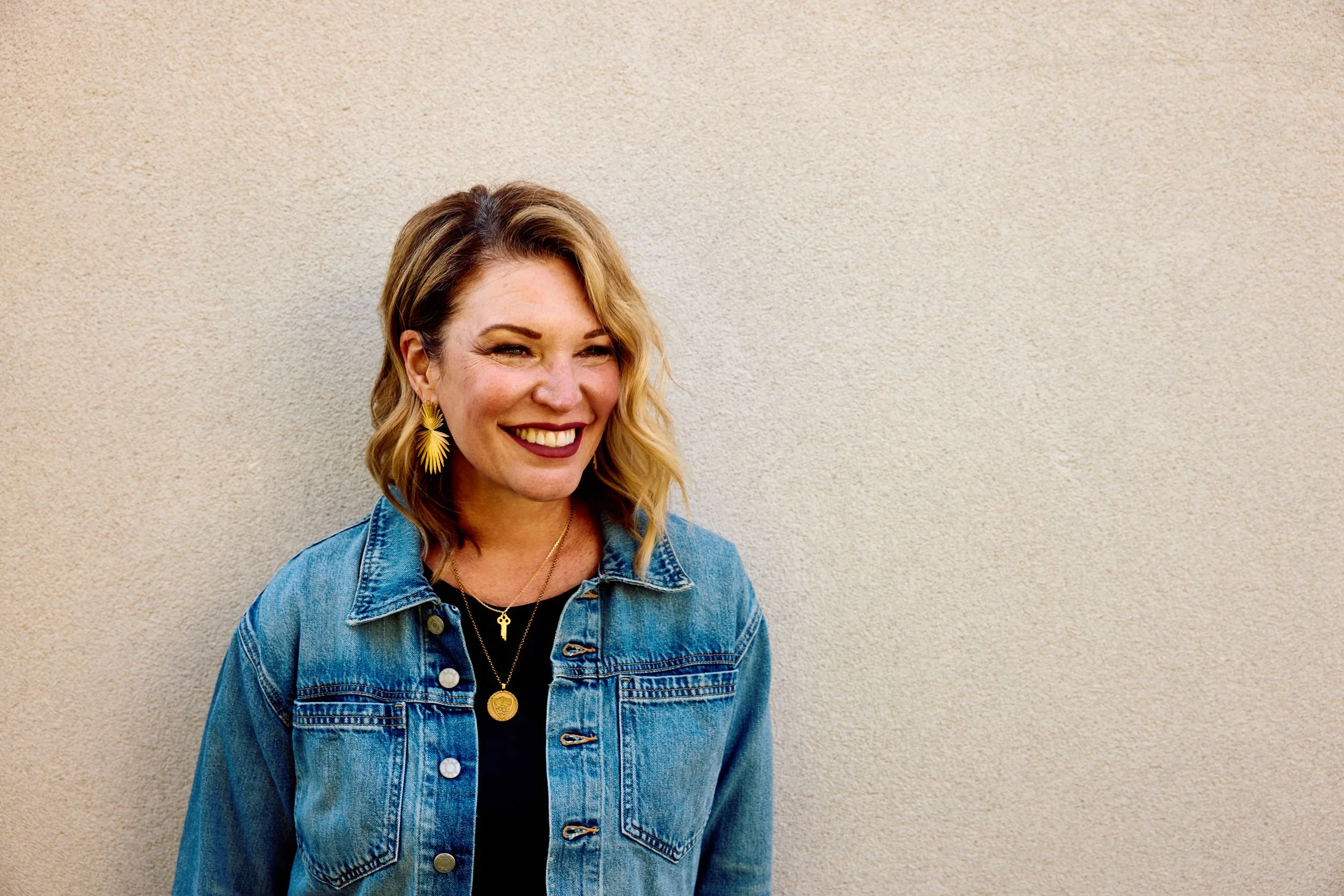 Episode 381: Learning a New Life with Jen Hatmaker