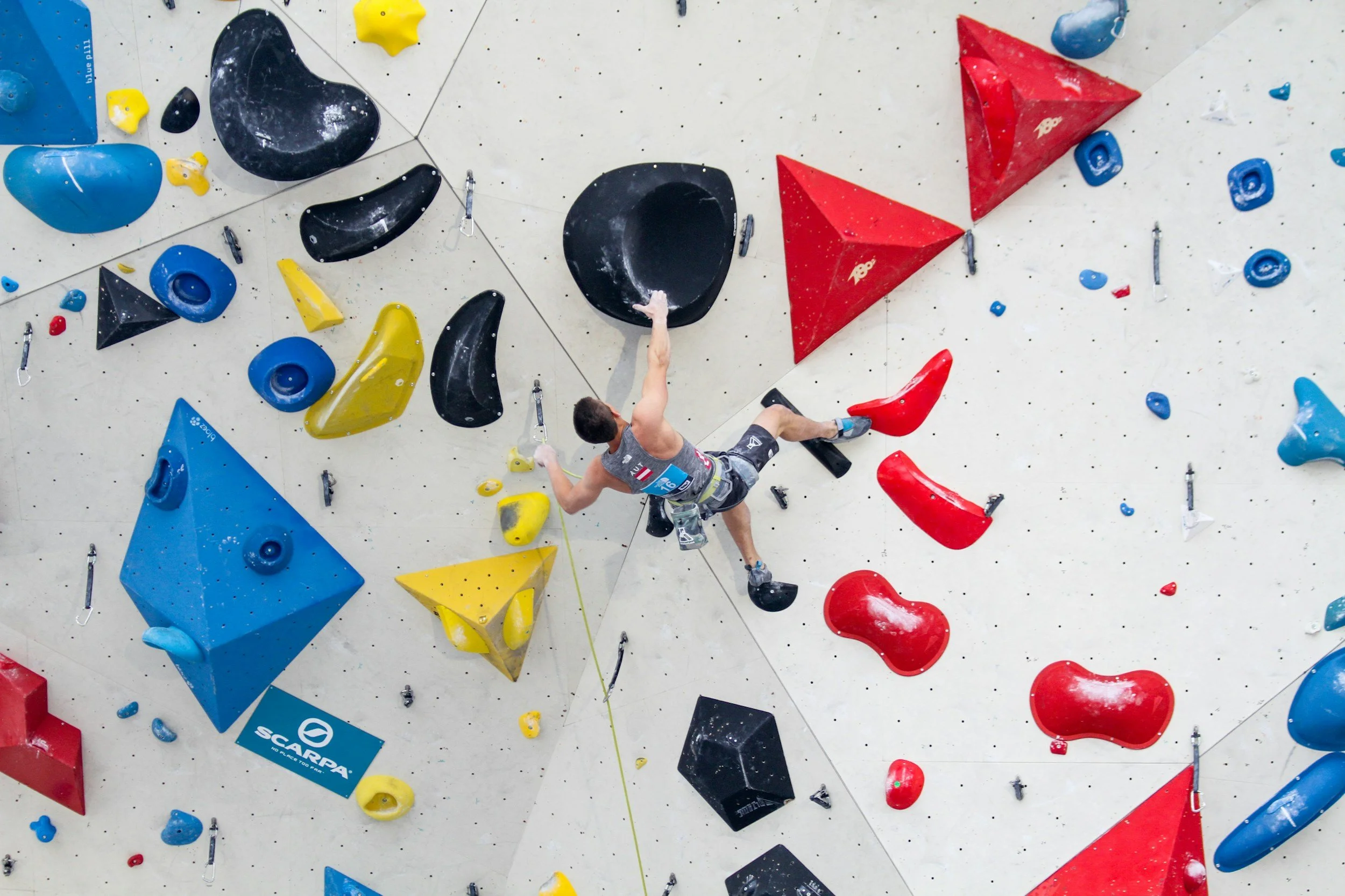 Is Your Climbing Gym Up To Par? Here's What Makes A Good Climbing Gym