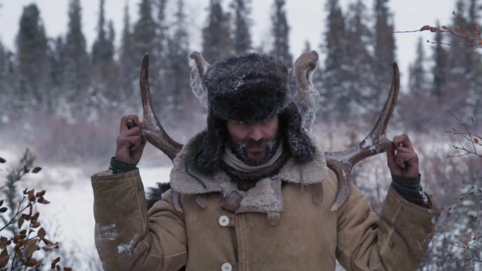 Surviving Alone in the Arctic for 77 Days