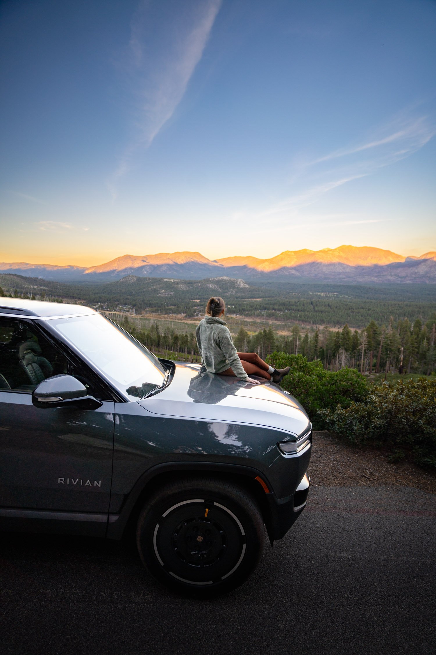 EV road trip around Northern California in search of fall colors for Rivian and AllTrails collaboration.