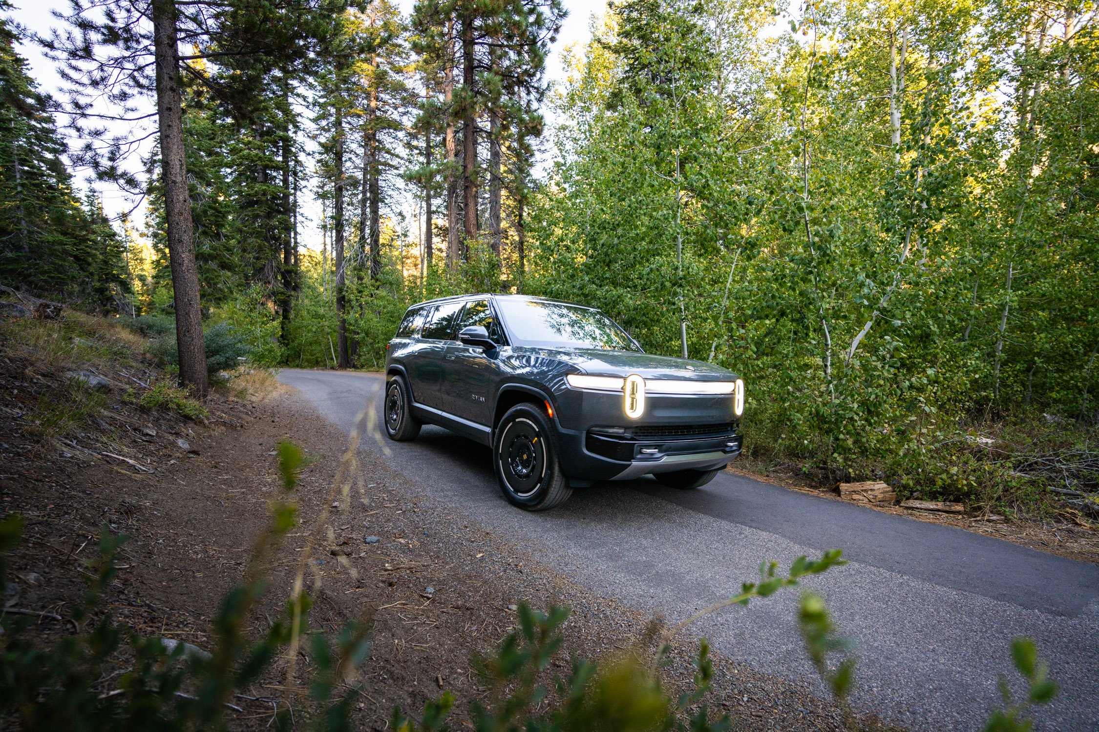 EV road trip around Northern California in search of fall colors for Rivian and AllTrails collaboration.