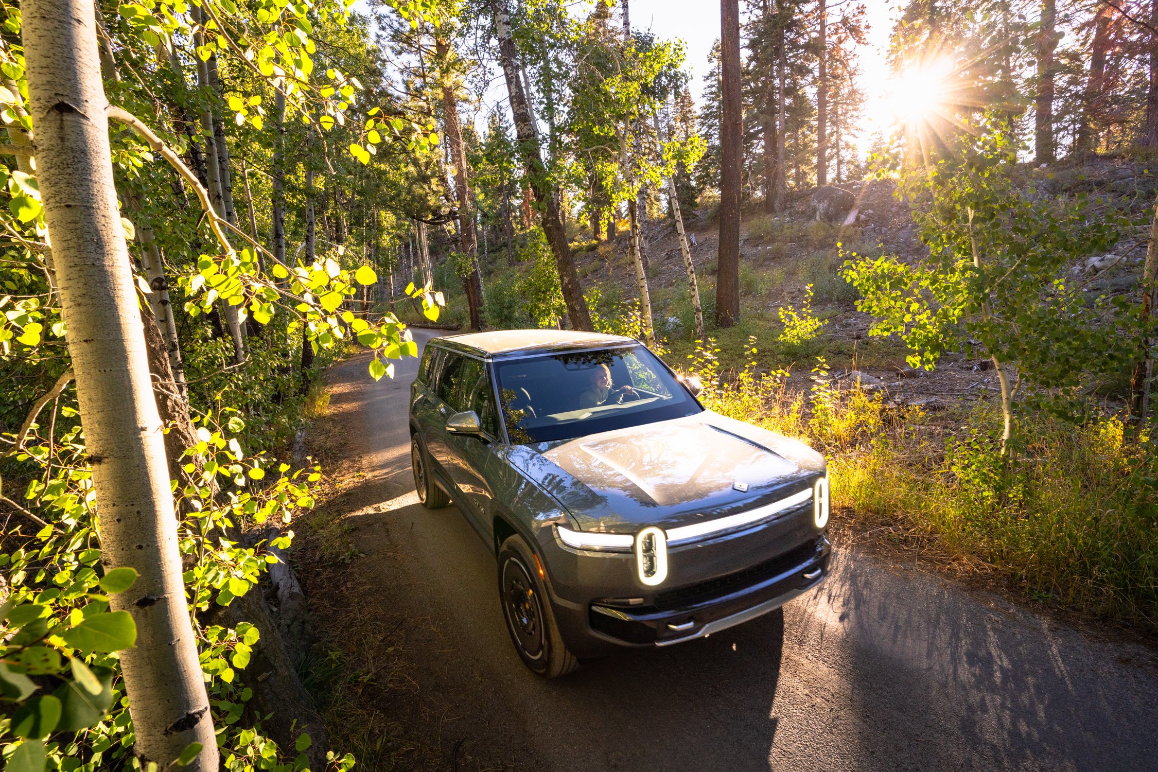 EV road trip around Northern California in search of fall colors for Rivian and AllTrails collaboration.