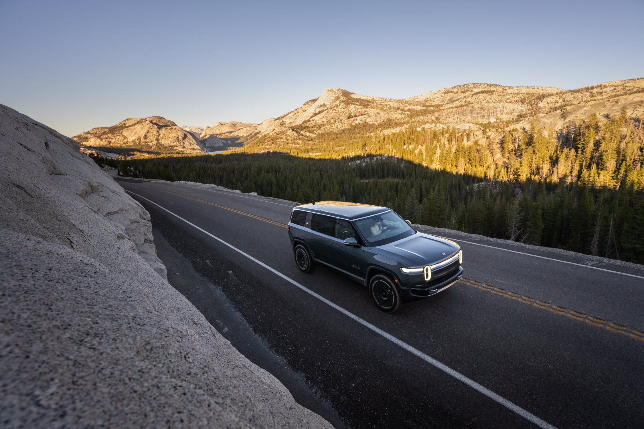 EV road trip around Northern California in search of fall colors for Rivian and AllTrails collaboration.