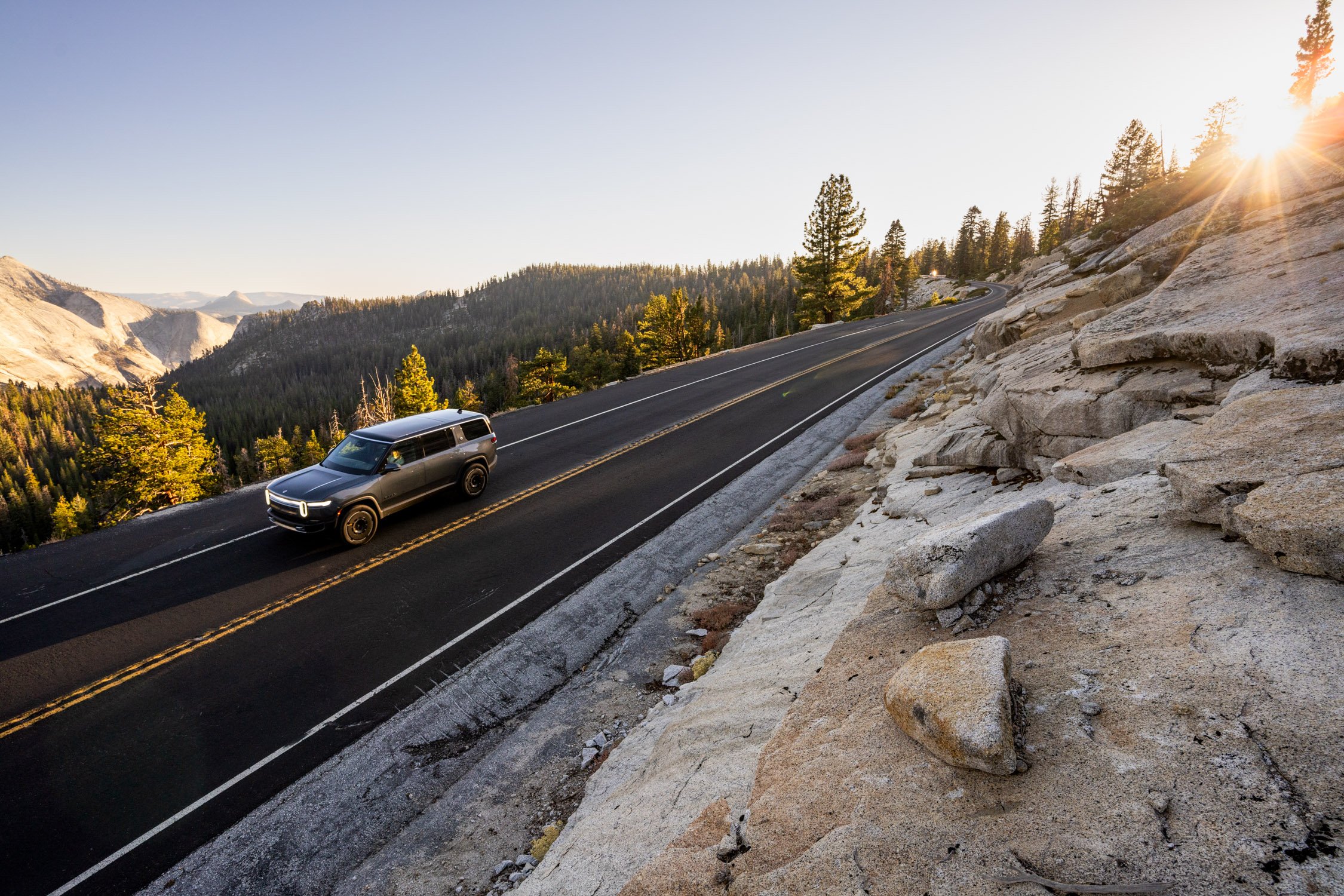 EV road trip around Northern California in search of fall colors for Rivian and AllTrails collaboration.