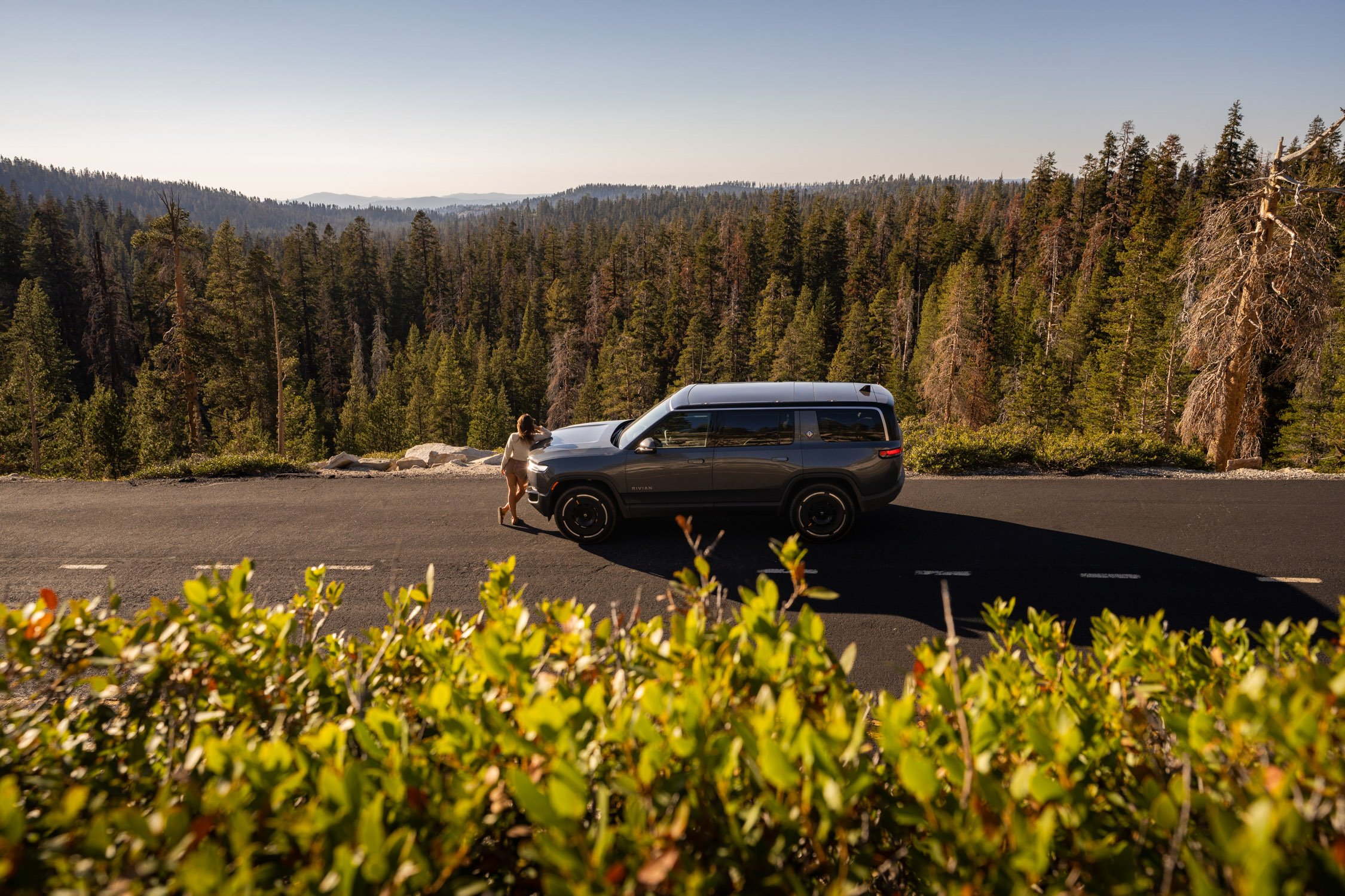 EV road trip around Northern California in search of fall colors for Rivian and AllTrails collaboration.