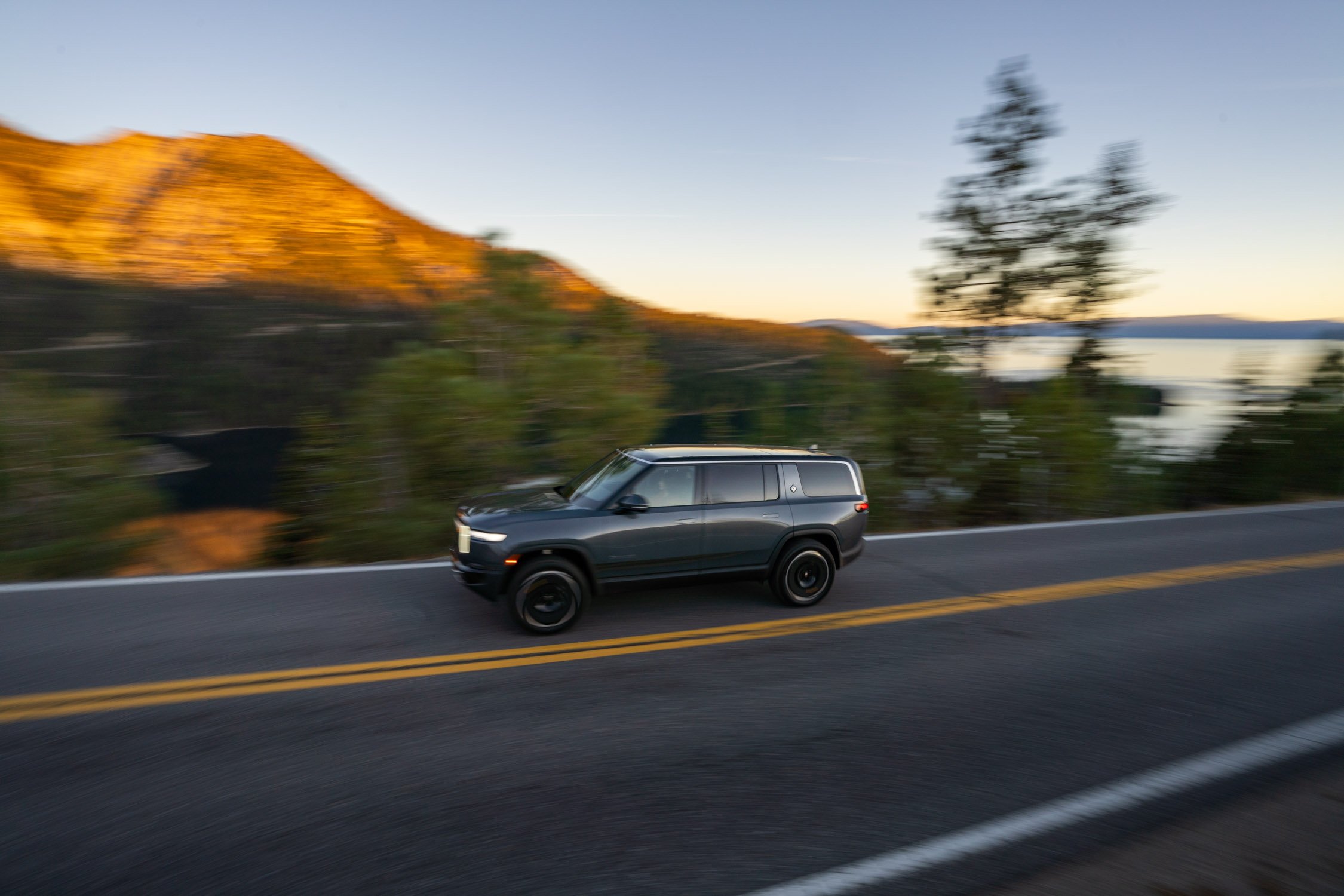 EV road trip around Northern California in search of fall colors for Rivian and AllTrails collaboration.