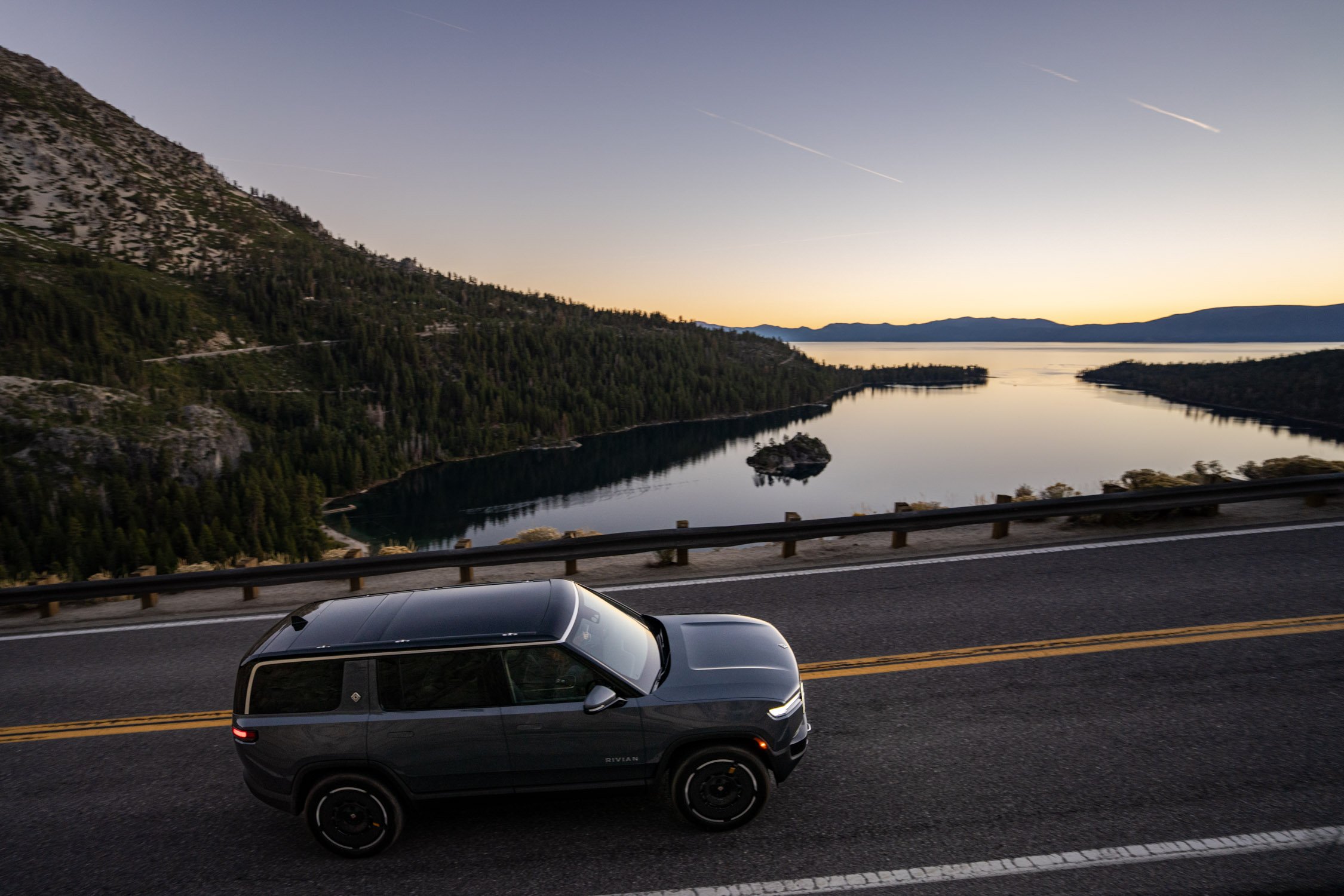 EV road trip around Northern California in search of fall colors for Rivian and AllTrails collaboration.