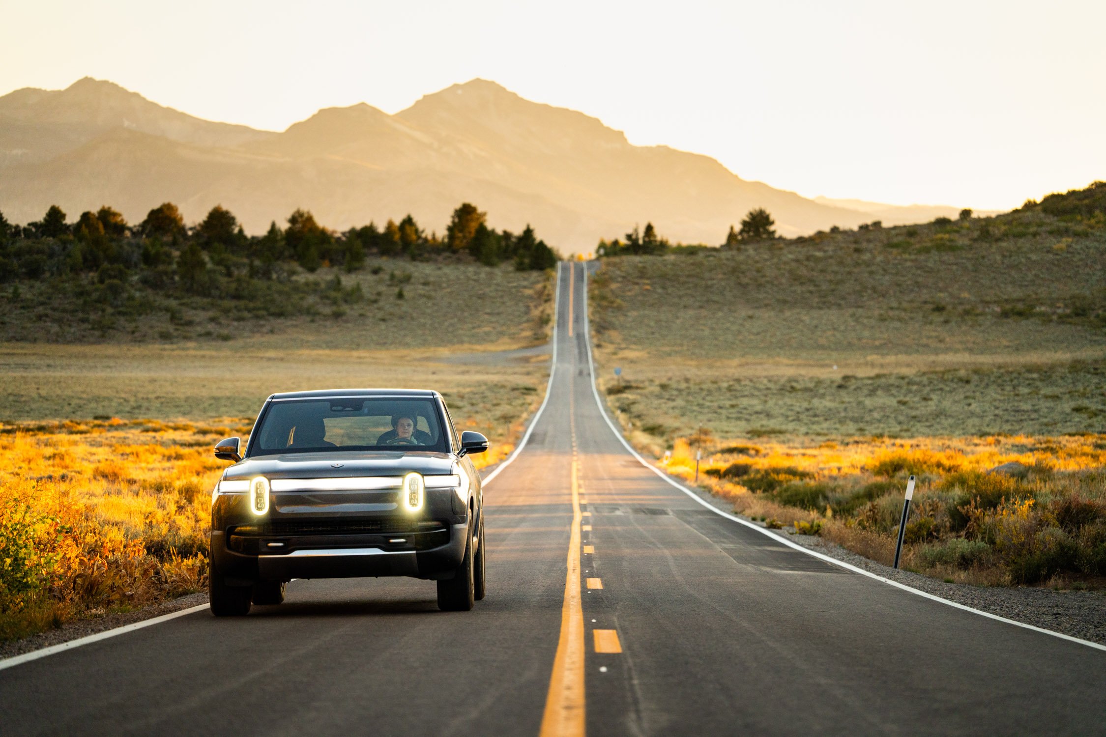 EV road trip around Northern California in search of fall colors for Rivian and AllTrails collaboration.