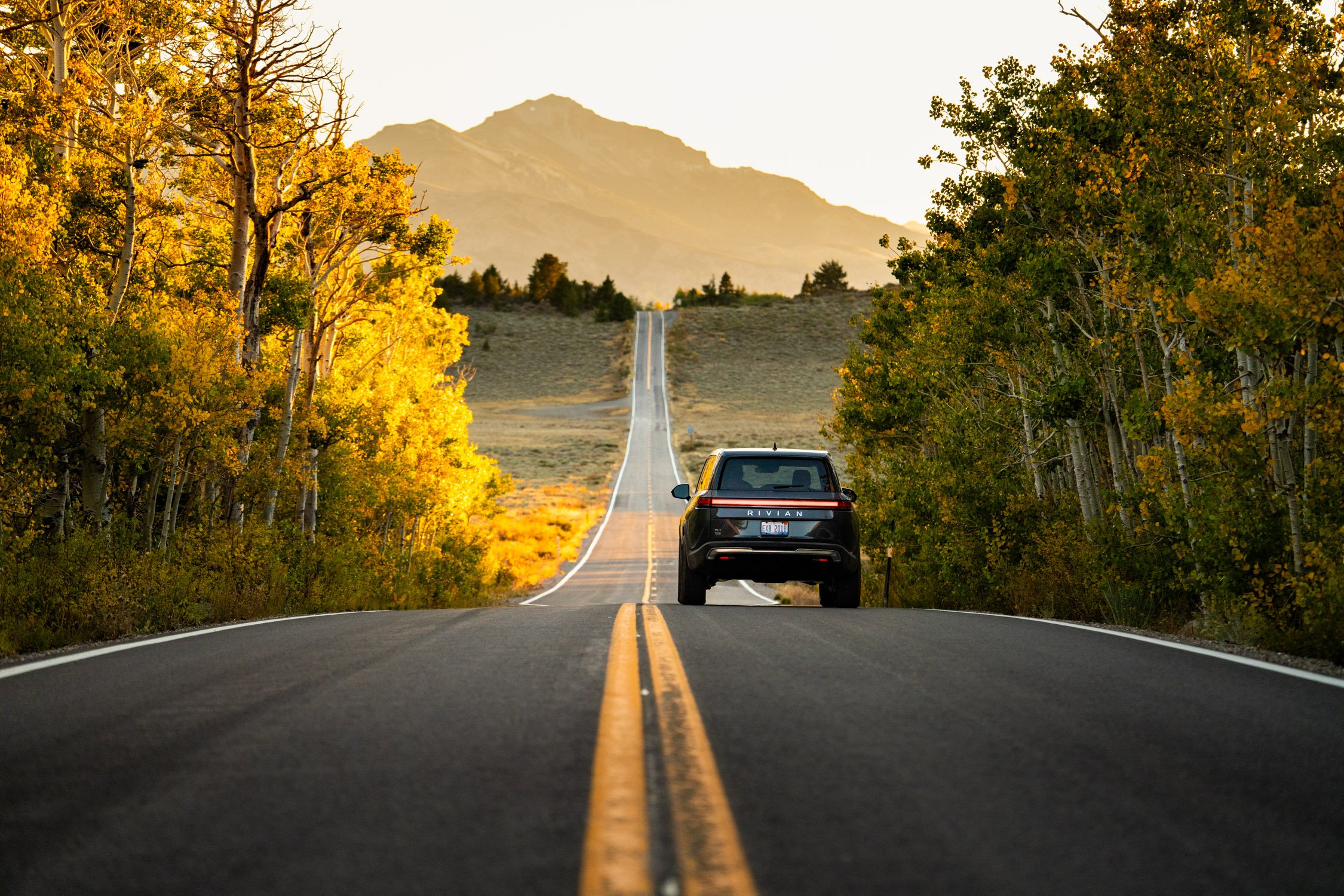 EV road trip around Northern California in search of fall colors for Rivian and AllTrails collaboration.