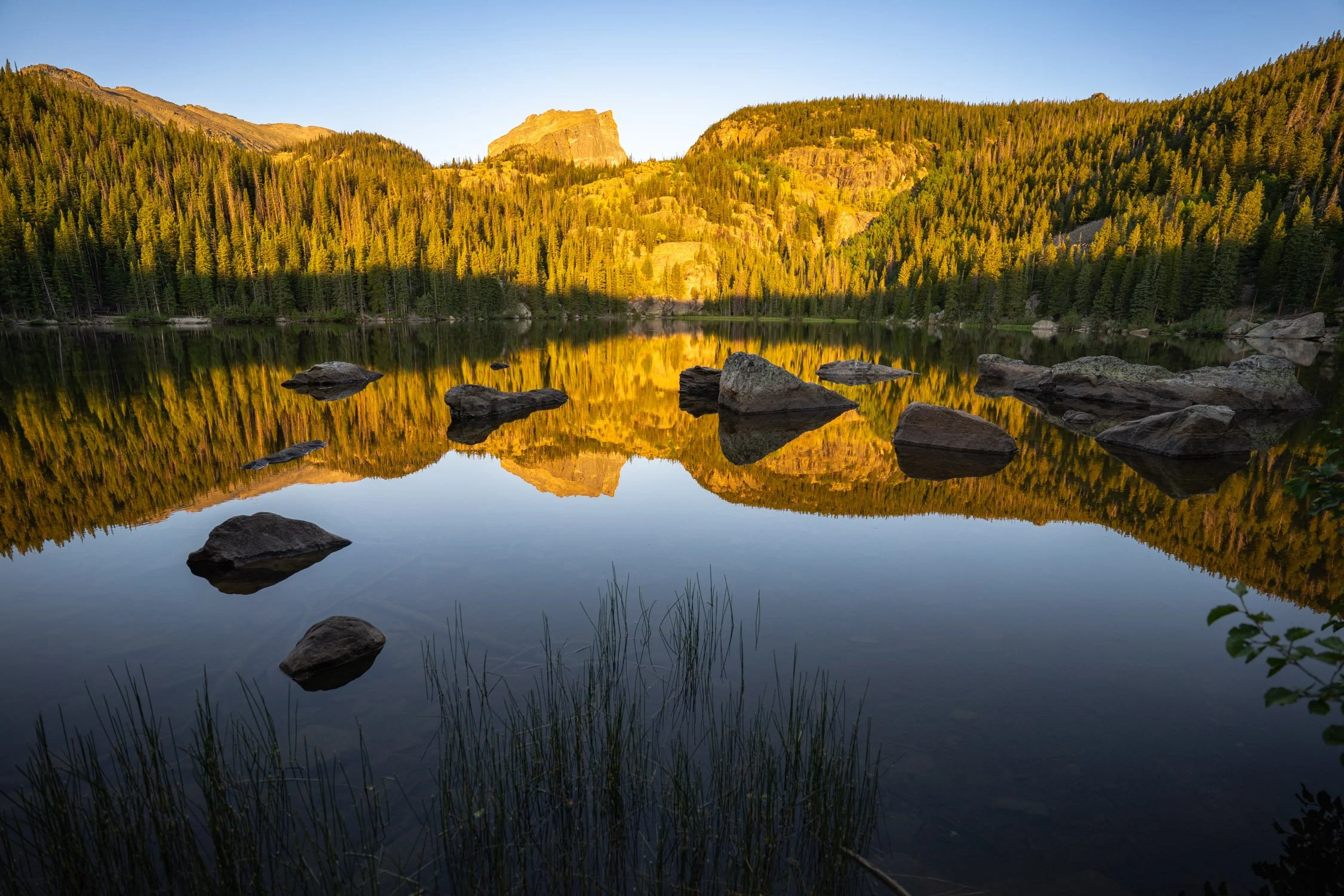 The 5 Stages of Visiting Bear Lake in Rocky Mountain National Park