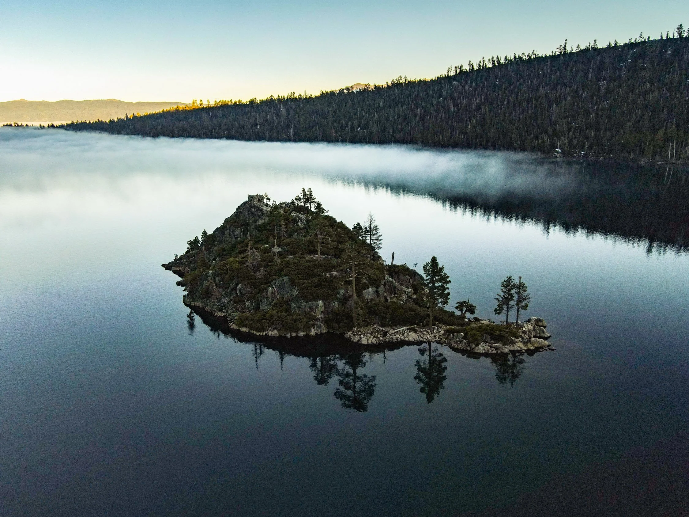 DALTONJOHNSON_251211_EMERALD BAY INVSERSION LAYER SUNSET_DRONE STILLS_SOUTH LAKE TAHOE, CA_00012.jpg