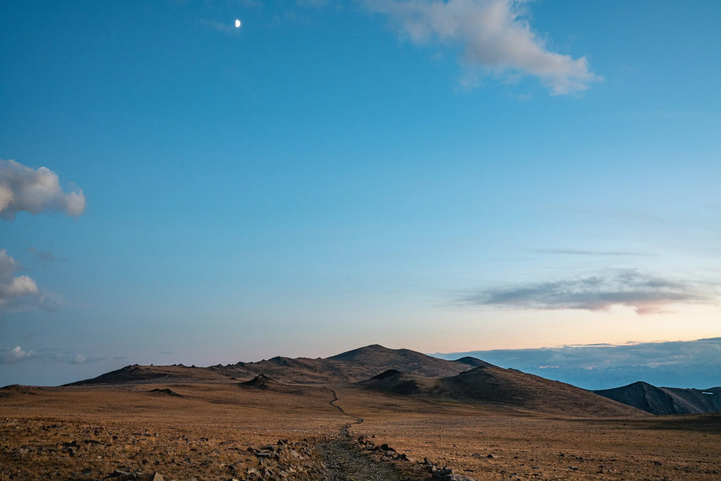 Dalton Johnson adventure photographer photographs an expedition to climb all of california's 14,000 foot peaks 00023.jpg