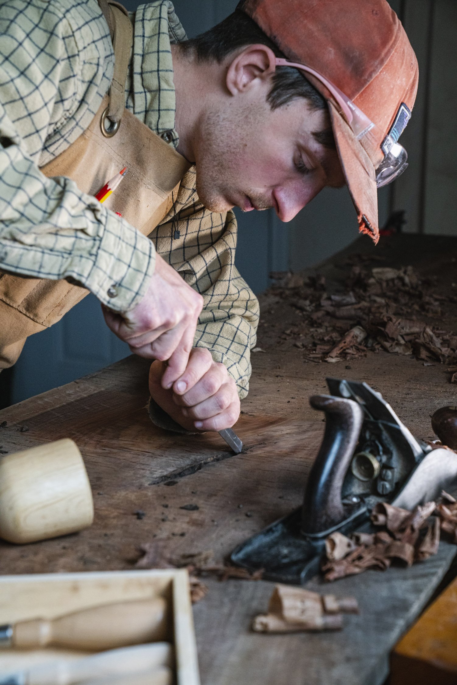 DALTONJOHNSON_210202_CASEY ENVIRONMENTAL PORTRAIT WOOD WORKING_SANTA CRUZ, CA_00319.jpg