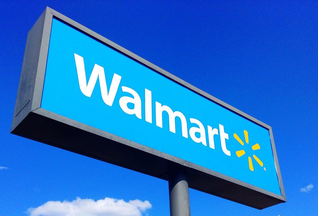Can Vanlifers Overnight Park At Walmart?