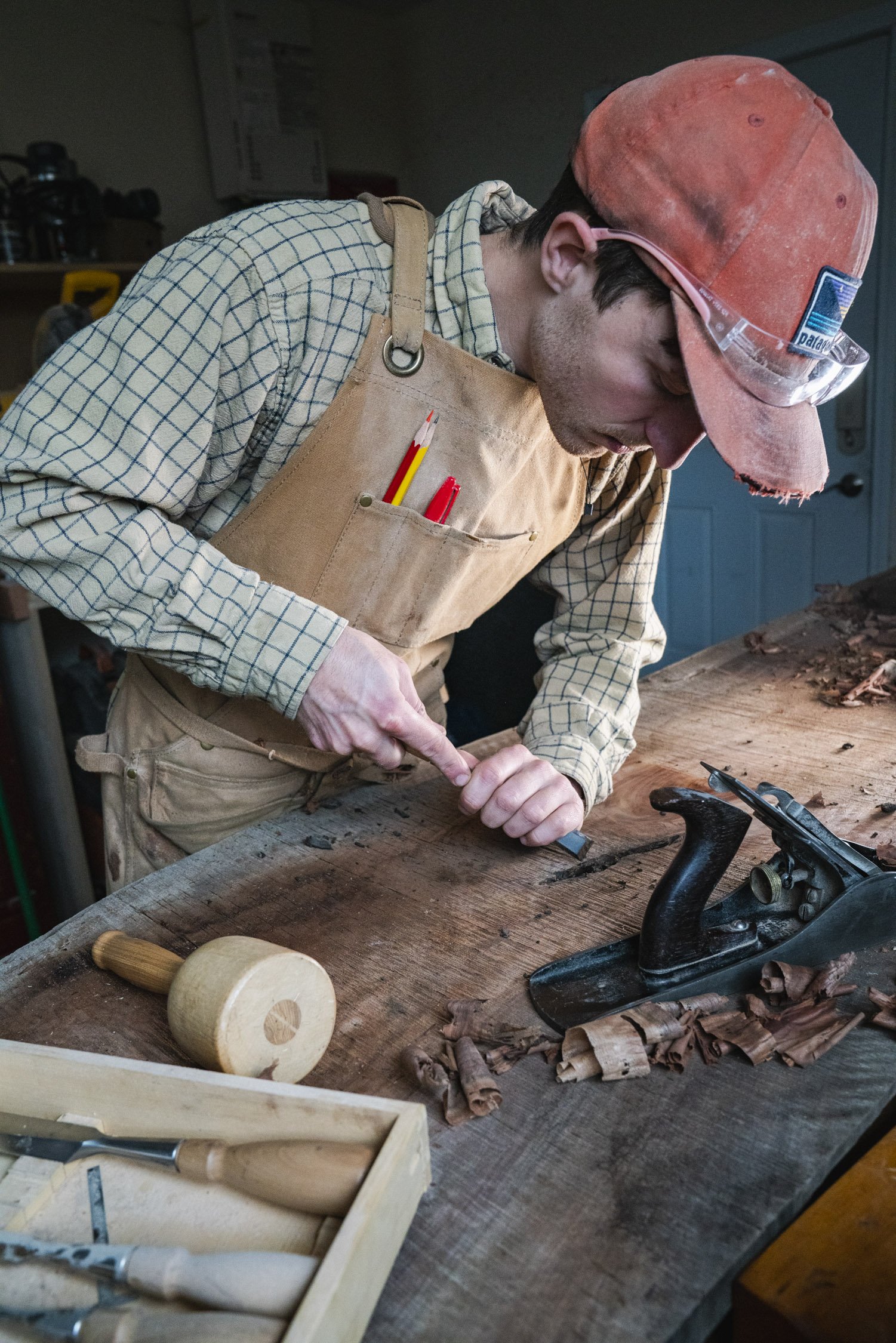 DALTONJOHNSON_210202_CASEY ENVIRONMENTAL PORTRAIT WOOD WORKING_SANTA CRUZ, CA_00297.jpg