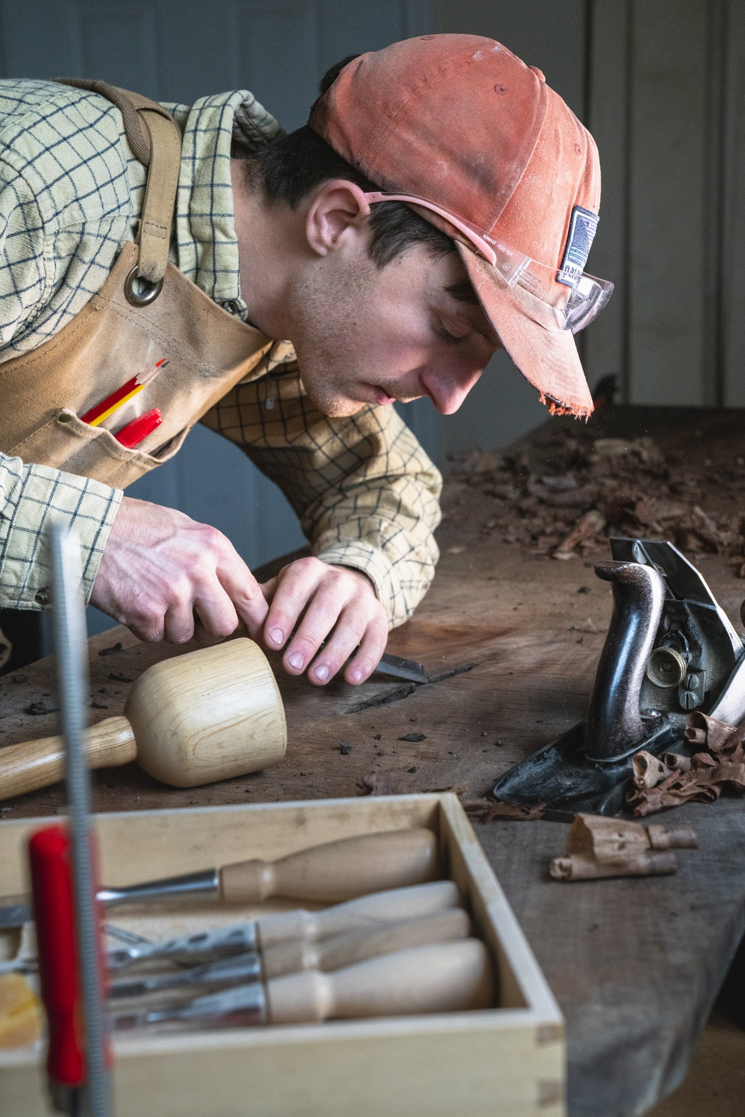 DALTONJOHNSON_210202_CASEY ENVIRONMENTAL PORTRAIT WOOD WORKING_SANTA CRUZ, CA_00313.jpg