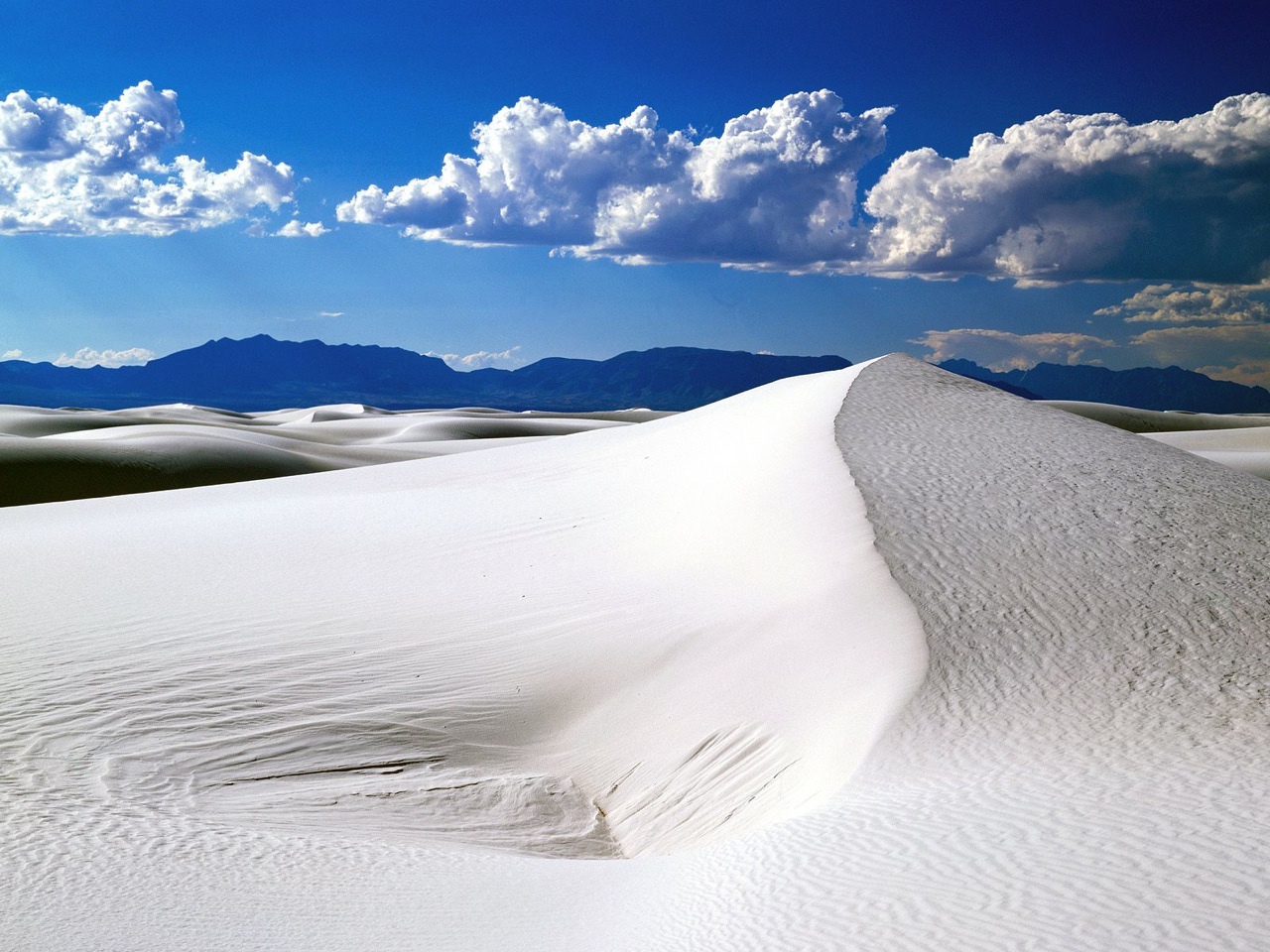 White-Sands-New-Mexico.jpeg