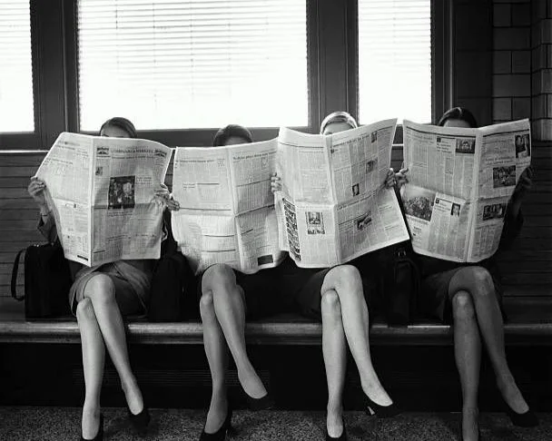 "Extra!  Extra!"  Shhhh!