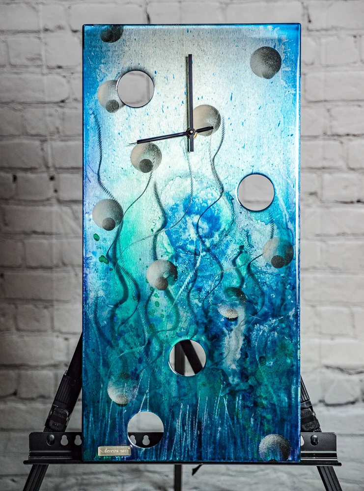 HERE'S LOOKIN' AT YOU